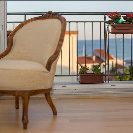 Apartment Bloo Suite Split Quarto foto
